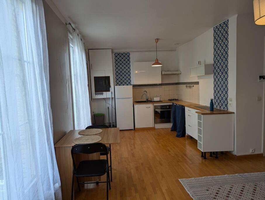 Appartement Avec Jardin Versailles Exterior photo